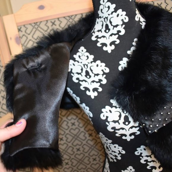 Beautiful Rabbit shrug wrap black rabbit fur, leather, and Rhinestones - Picture 4 of 9